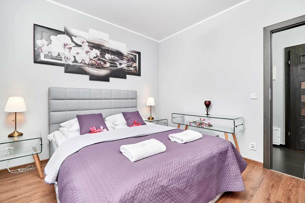 Apartment Wroclaw Sikorskiego With Free Garage By Renters Prestige Exterior photo