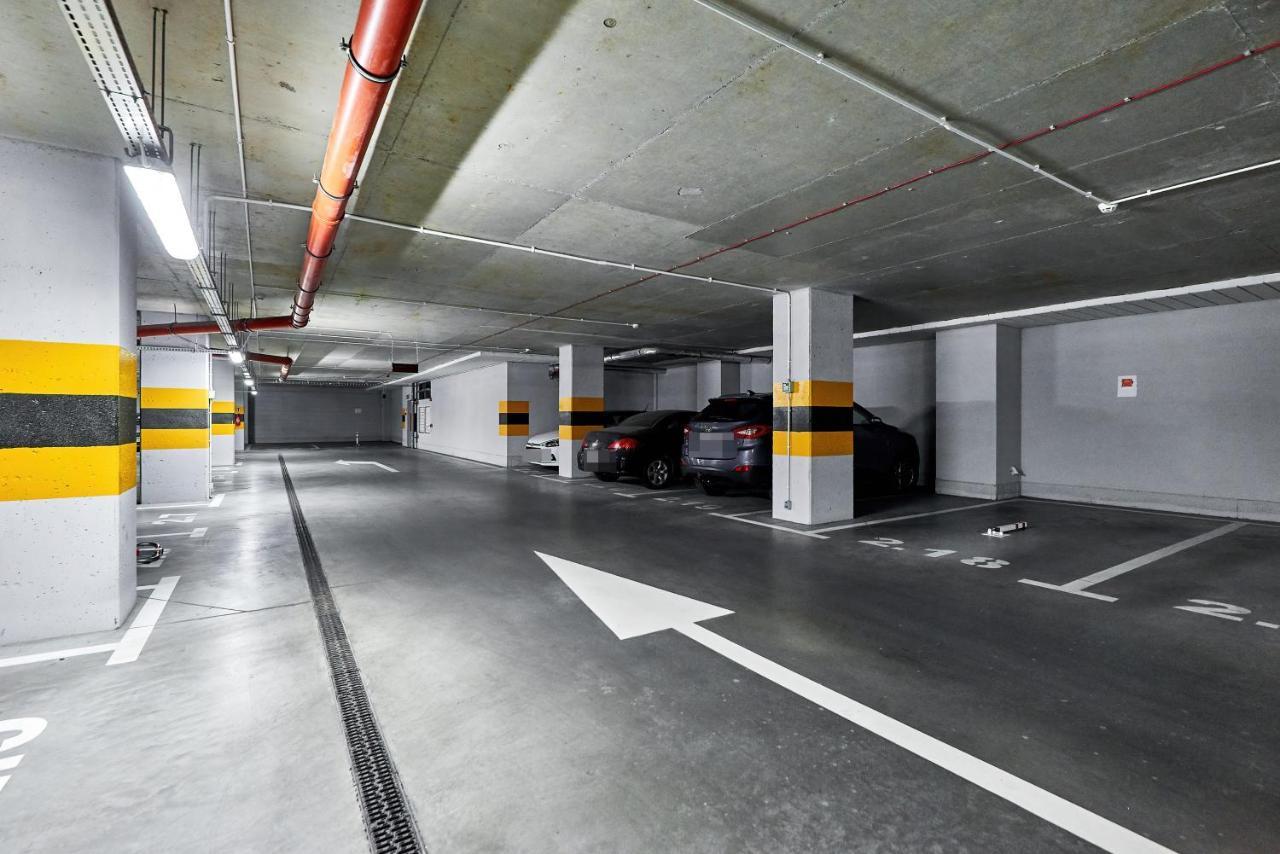 Apartment Wroclaw Sikorskiego With Free Garage By Renters Prestige Exterior photo