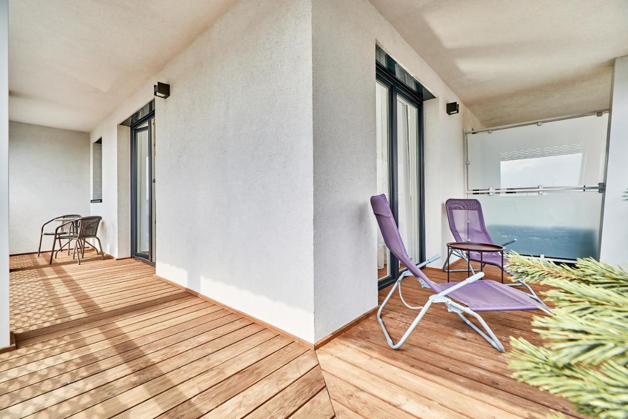 Apartment Wroclaw Sikorskiego With Free Garage By Renters Prestige Exterior photo